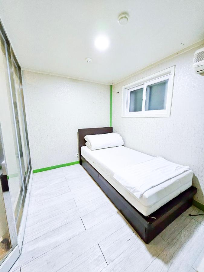 Travelers A Korea Hostel Seul Exterior foto